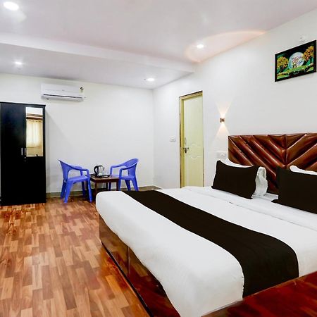 Hotel O Rms Grand Patancheru Ngoại thất bức ảnh