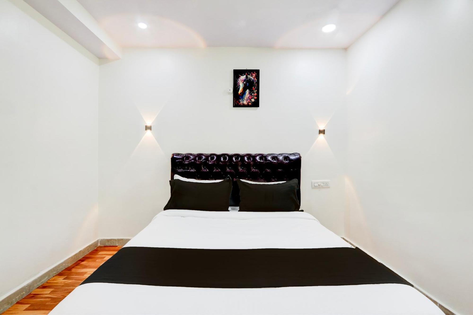 Hotel O Rms Grand Patancheru Ngoại thất bức ảnh